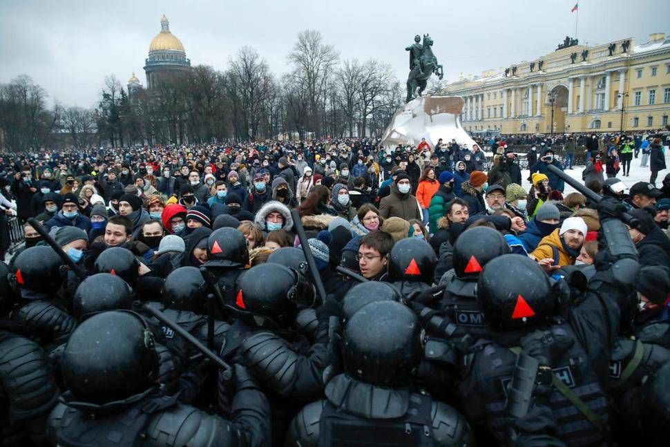 Le manifestazioni non autorizzate a sostegno di Alexei Navalny tenutesi sabato non hanno soddisfatto le speranze degli organizzatori.