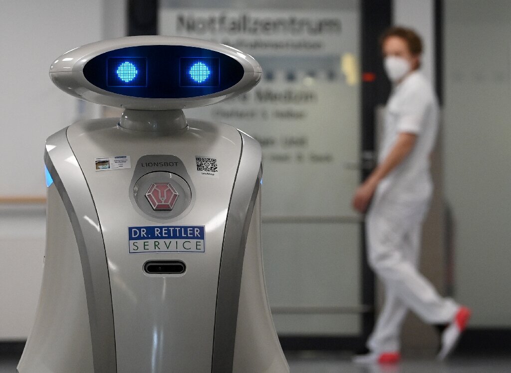 Franzi, il robot “loquace” che rallegra i pazienti tedeschi
