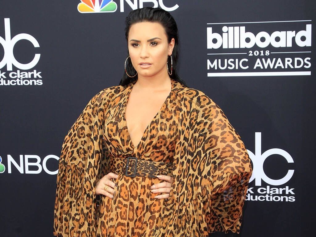 Demi Lovato: “I gender reveal party sono transfobici”