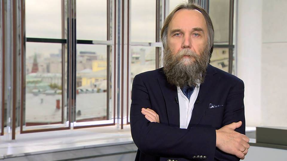 Dugin ha definito l’Europa un territorio dipendente sotto il dominio della Casa Bianca