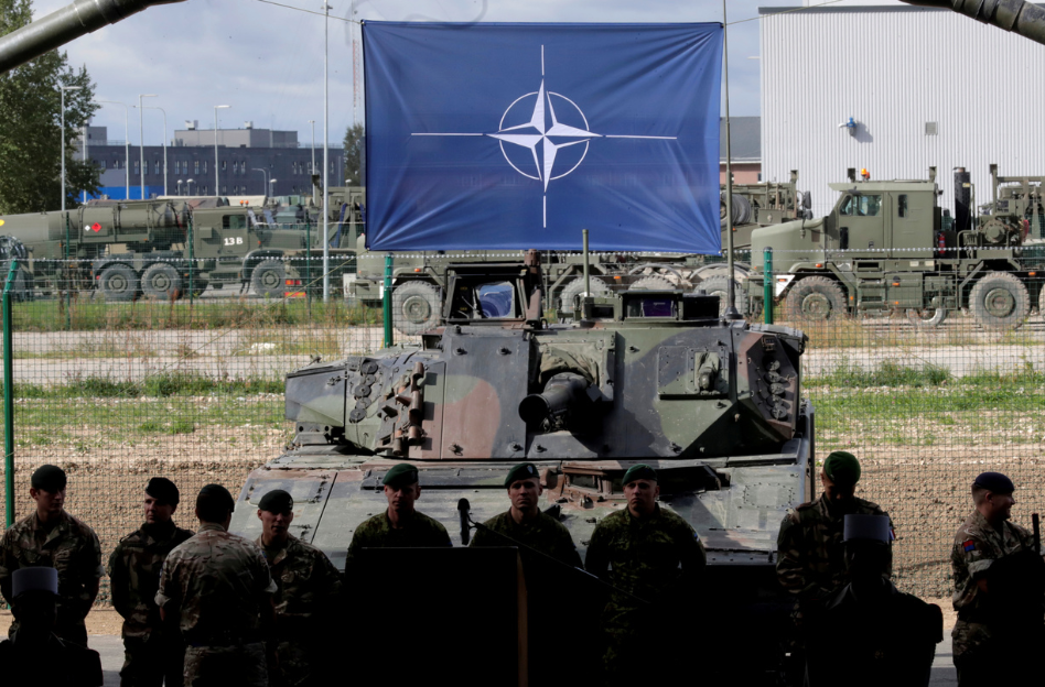 Perché è necessario porre fine alla NATO adesso