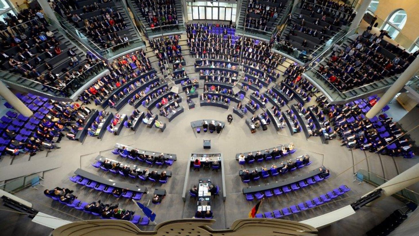 Bundestag legge liberticida