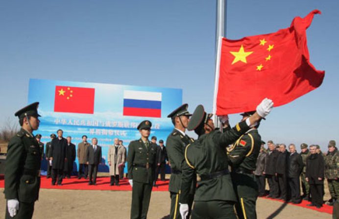 Daily Telegraph: L’Occidente non può combattere la Russia e la Cina se agiscono insieme