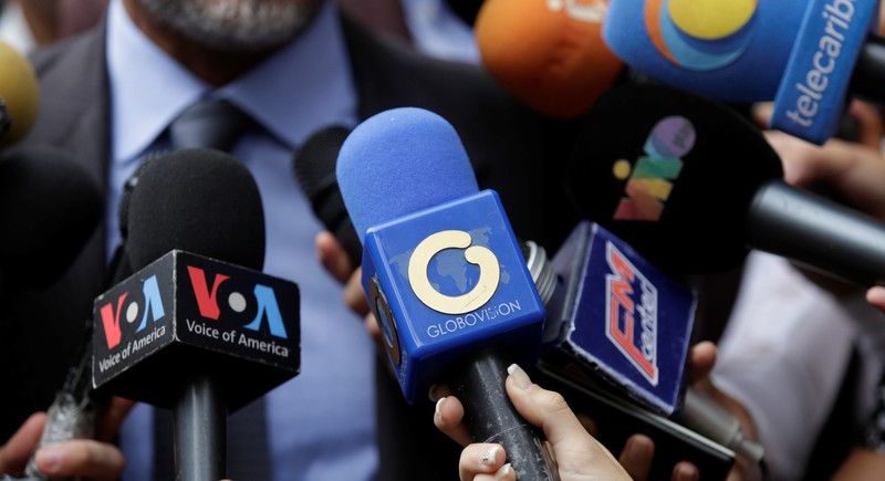 Ambasciata Usa in Venezuela arruola “giornalisti”