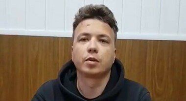 Bielorussia, Protasevich: «Trattato bene, sto confessando»