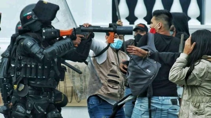 La Colombia brucia ma il mondo tace