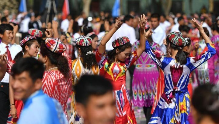 Xinjiang: un nuovo rapporto scientifico italiano confuta la narrazione mainstream sugli Uiguri