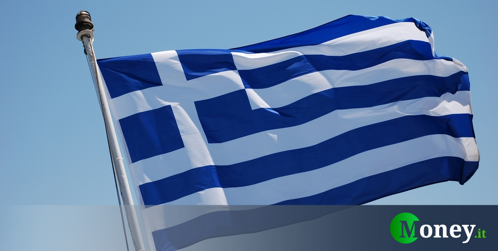 Il paradosso greco: «chiudere» Mykonos per non perdere la deroga di acquisto Bce