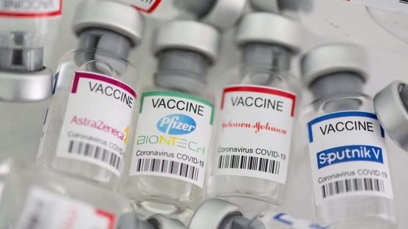 I cittadini di San Marino (vaccinati con Sputnik) rifiutano terza dose con Pfizer