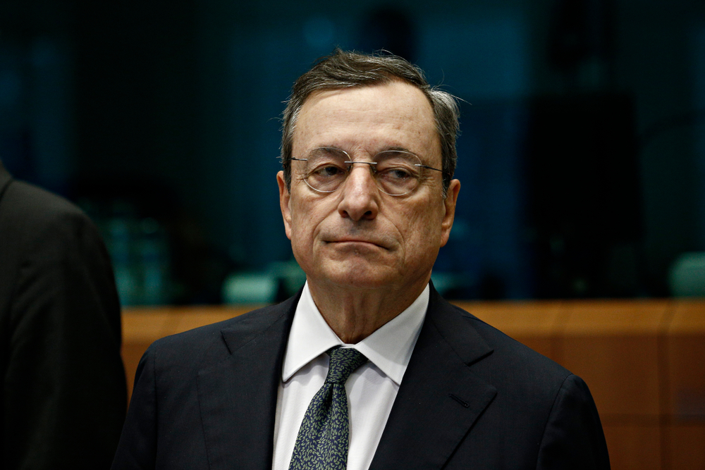 5 voti di fiducia in 48 ore: il governo Draghi sospende la democrazia parlamentare