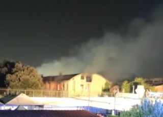Roma. Incendio nell’ex Penicillina, una bomba ecologica grava su San Basilio
