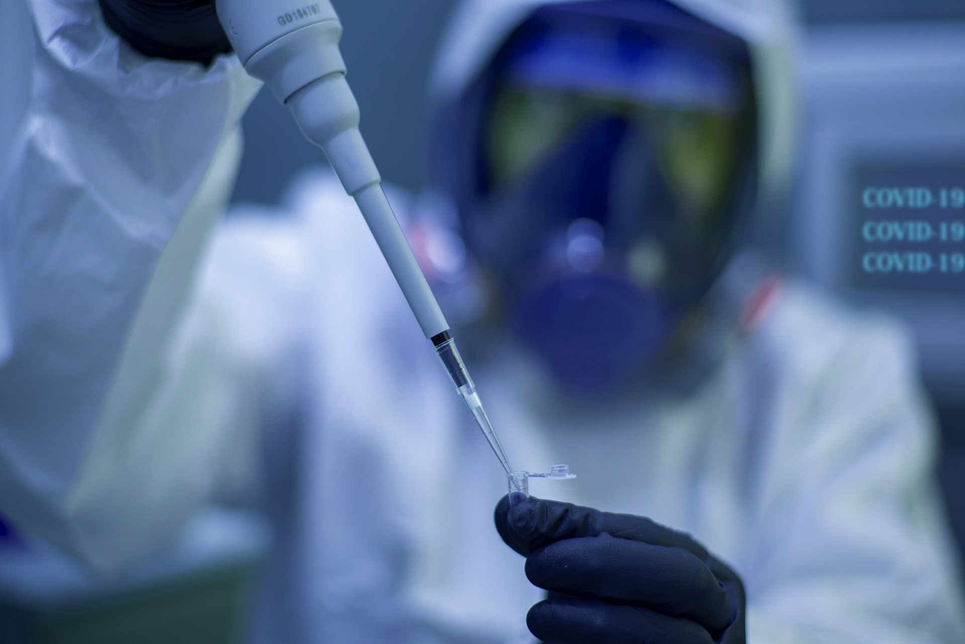 Project Veritas registra di nascosto alcuni scienziati Pfizer: “I tuoi anticorpi probabilmente sono migliori del vaccino” dopo l’infezione