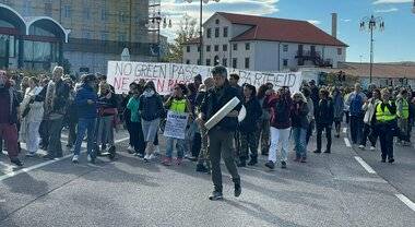 Trieste, ultimo baluardo contro il regime del Green Pass