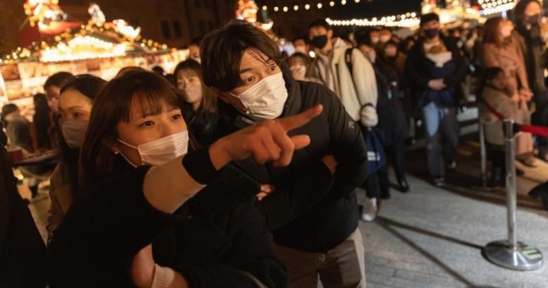 Il governo giapponese dice ai suoi cittadini: “Non discriminate i non vaccinati”