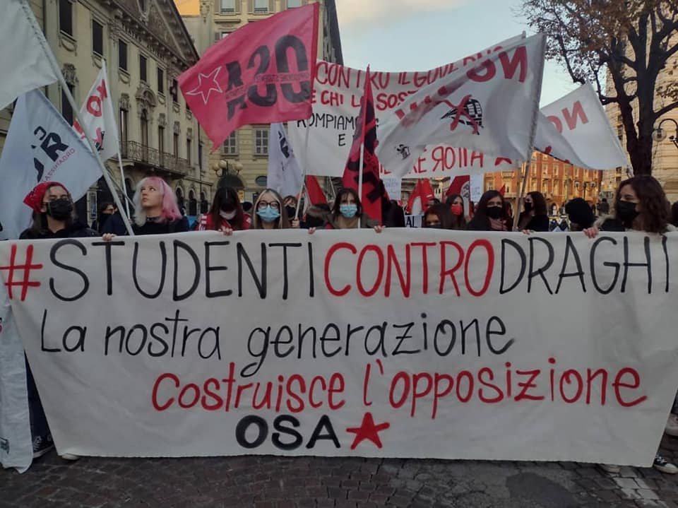Il Miur nel Lazio chiede sanzioni contro gli studenti che occupano le scuole