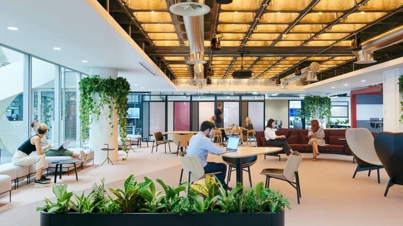 Uffici nel mondo ibrido: come saranno? Il futuro degli spazi di lavoro