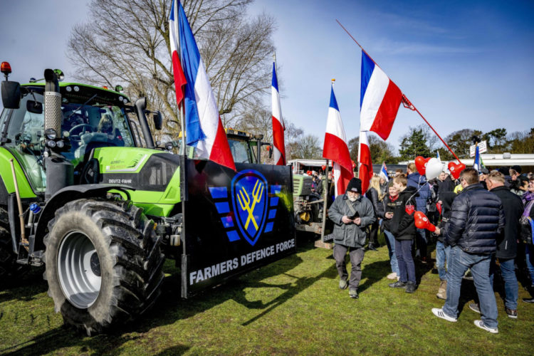 In Olanda è vittoria degli agricoltori contro l’estremismo green del governo