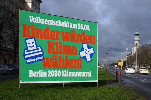 Sconfitta schiacciante del referendum sul clima a Berlino