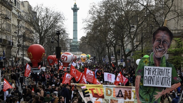 protesta Parigi