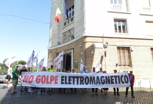 Alleanza Italiana STOP 5G Ministro Schillaci