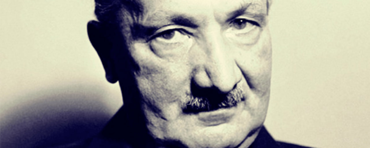 Martin Heidegger, l’oblio dell’Essere ed il dominio planetario della Tecnologia: “Ormai solo un Dio ci può salvare”