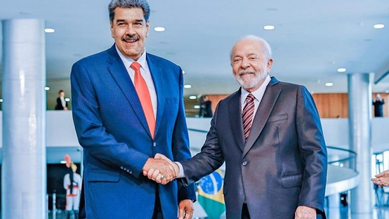 Lula: “Chiunque voglia sconfiggere Maduro, lo sconfigga alle prossime elezioni”