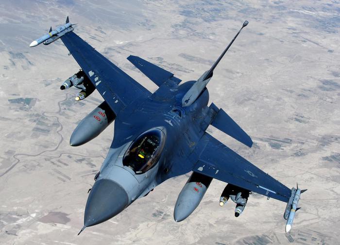 Ucraina e i caccia F-16 dello Zio Sam: potranno stare insieme?