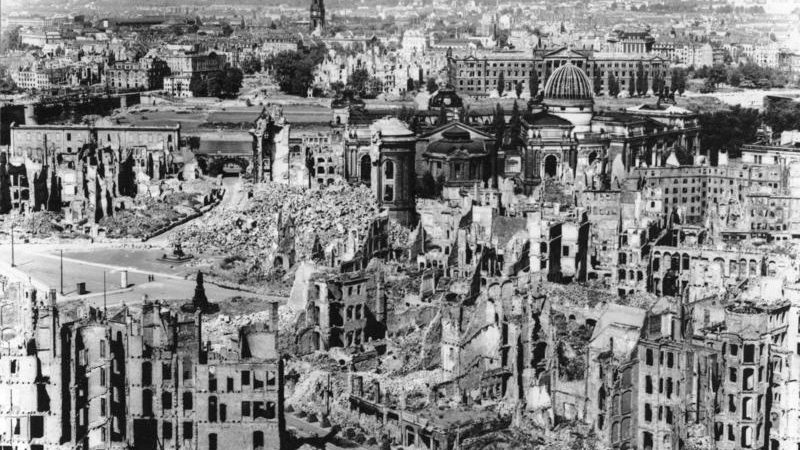 La stampa araba ha definito gli avvenimenti nella Striscia di Gaza peggiori del bombardamento di Dresda nel 1945